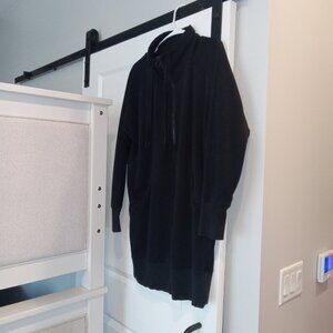 GREAT M Black Women's Athleta Dress